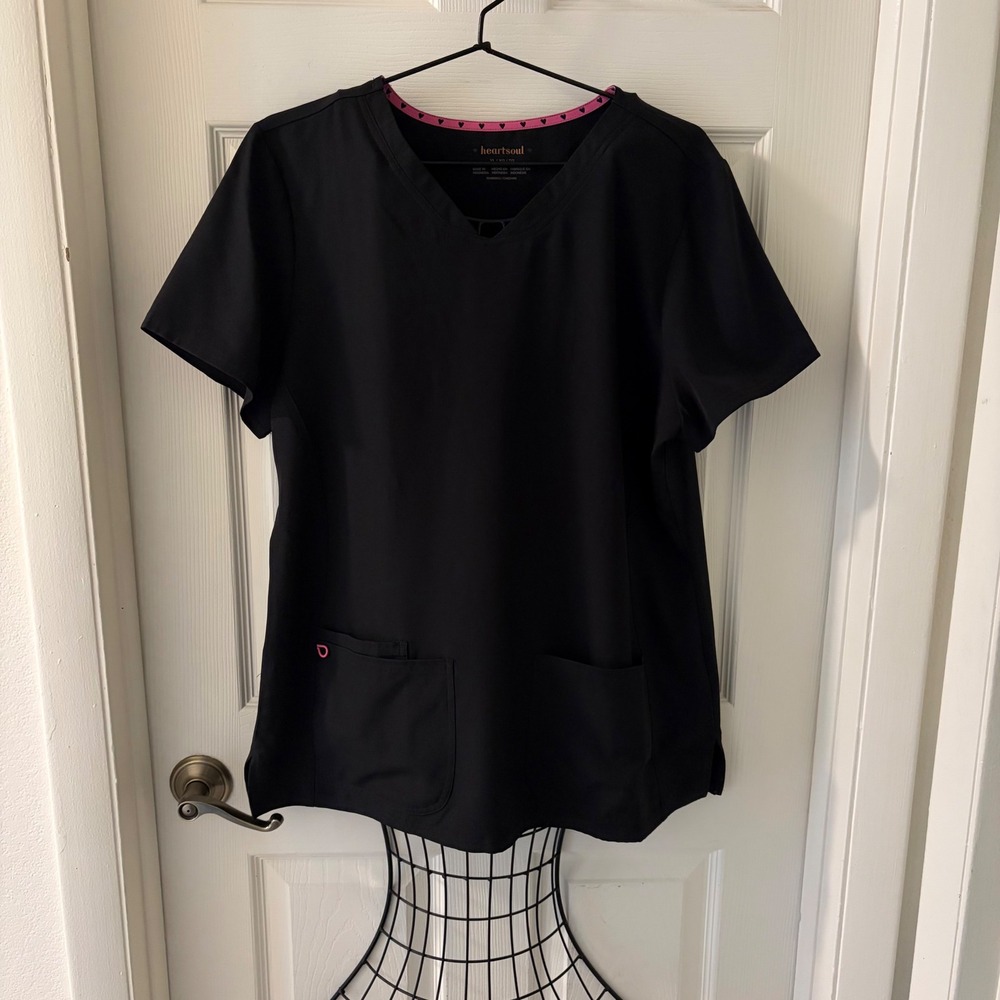 Heartsoul Black V-Neck Scrub Top XL Medical Uniform 2 Pockets Stretch